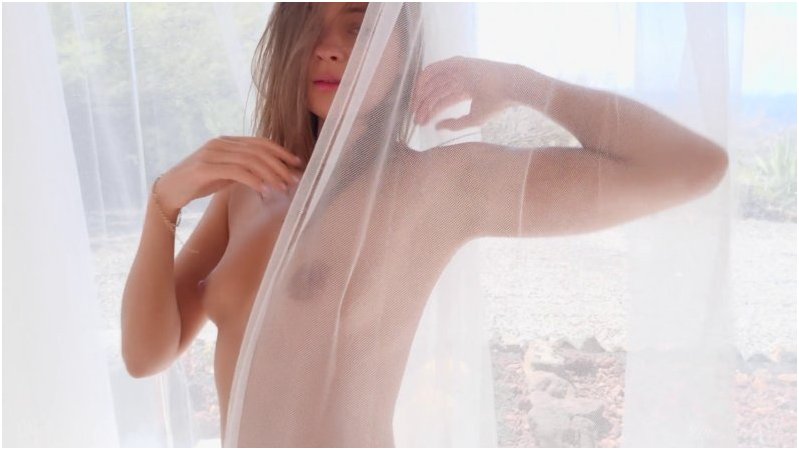 Stunning18 25 04 26 Melena a The Sea Behind The Curtain [FullHD]