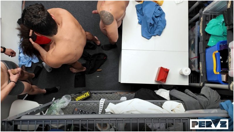 Shoplyfter 25 11 15 Pixie Smalls 1080p