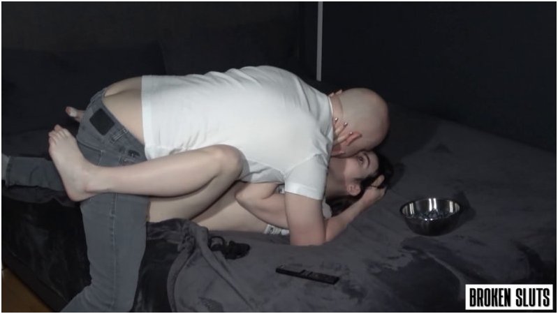 BrokenSluts 25 11 07 Sierra Cute 1080p